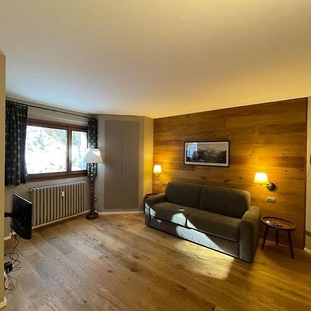 Raffinato Ed Accogliente Monolocale Di Montagna Apartment Breuil-Cervinia Exterior photo