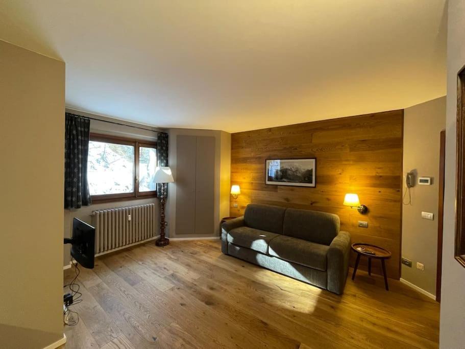 Raffinato Ed Accogliente Monolocale Di Montagna Apartment Breuil-Cervinia Exterior photo
